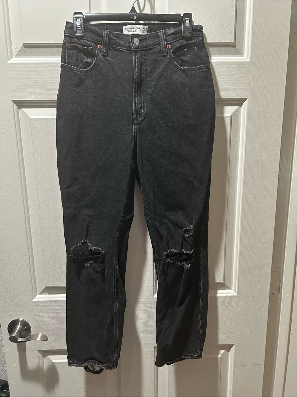 Abercrombie & Fitch Curve Love The Ankle Straight Ultra High Rise Black Jeans